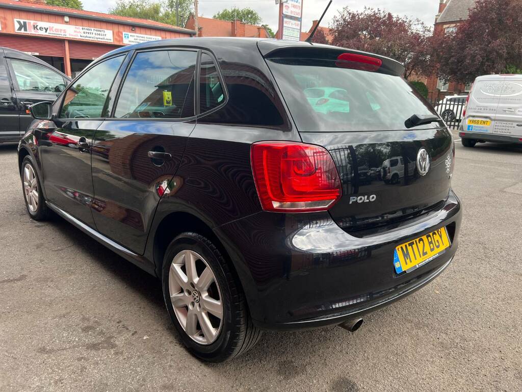 Volkswagen Polo 1.2 60 Match Silver #4