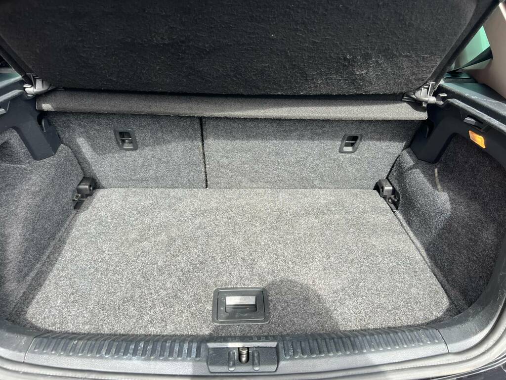 Volkswagen Polo 1.2 60 Match Silver #12