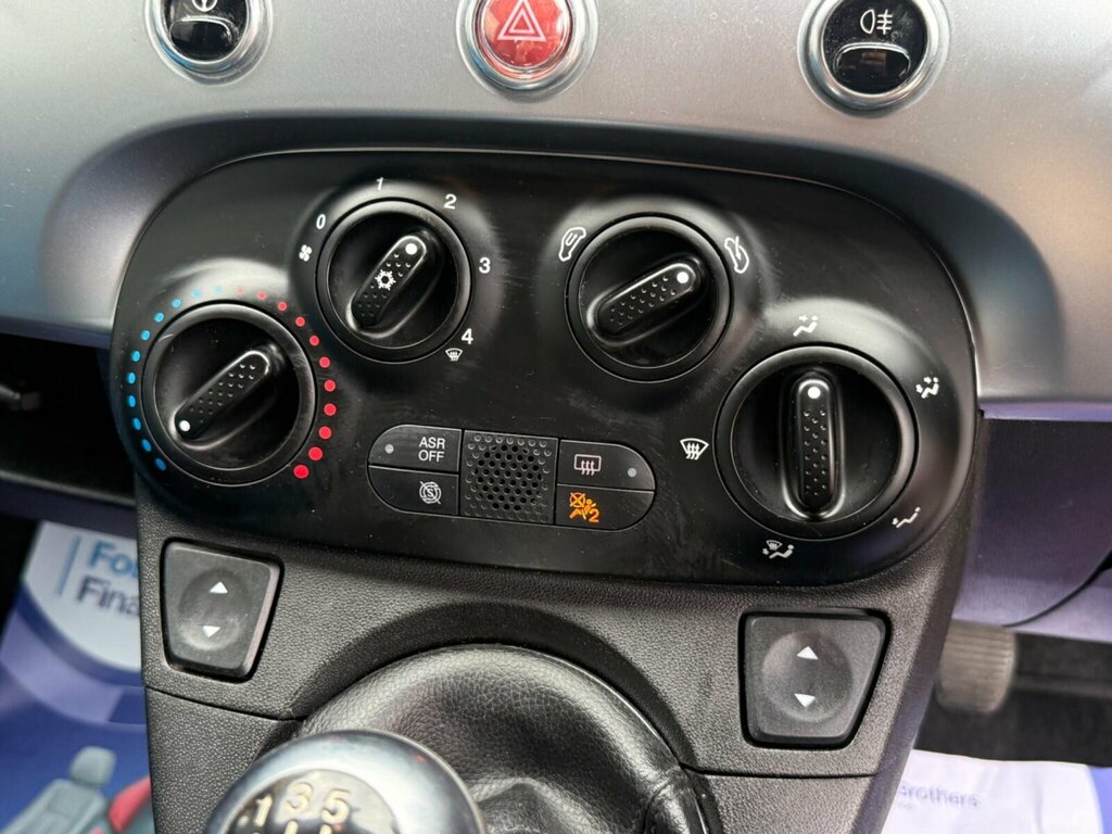 Fiat 500 0.9 Twinair Lounge White #25