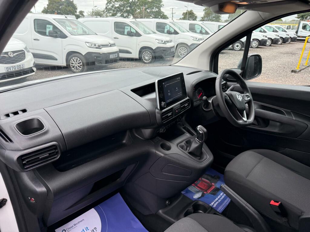 Vauxhall Combo 1.2 Turbo Energy Mpv Euro 6 Ss White #17