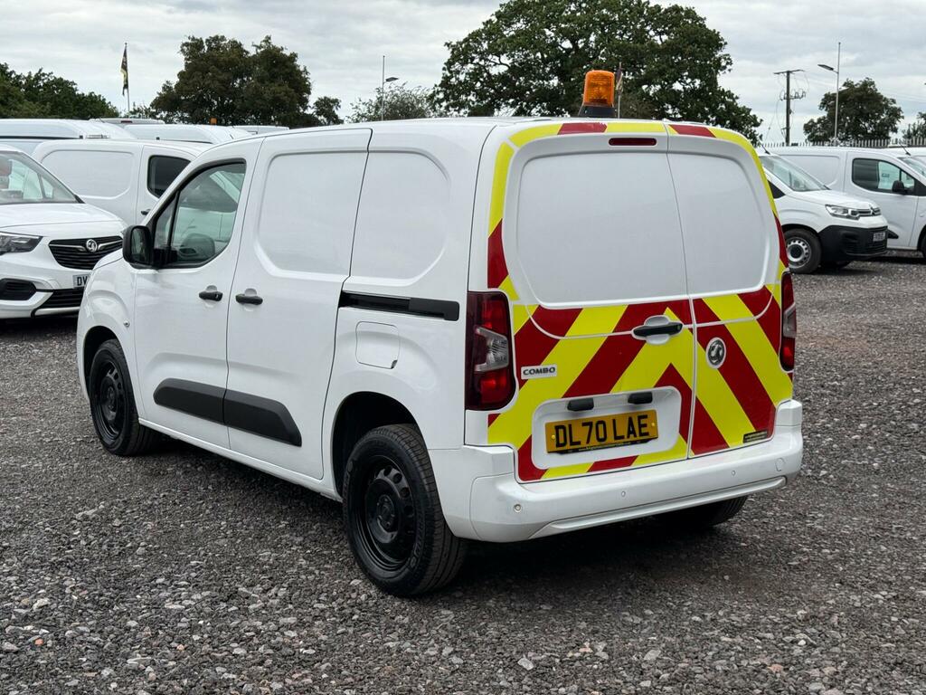 Vauxhall Combo 1.6 Turbo D 2300 Sportive L1 H1 Euro 6 Ss White #4
