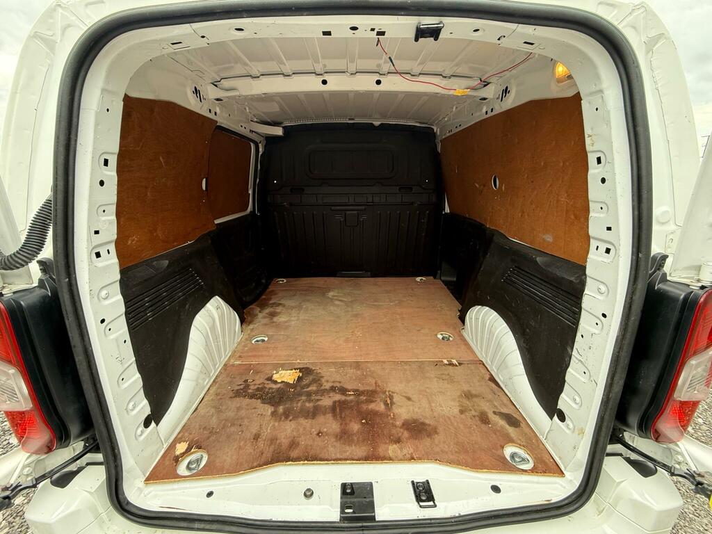 Vauxhall Combo 1.2 Turbo Energy Mpv Euro 6 Ss White #13