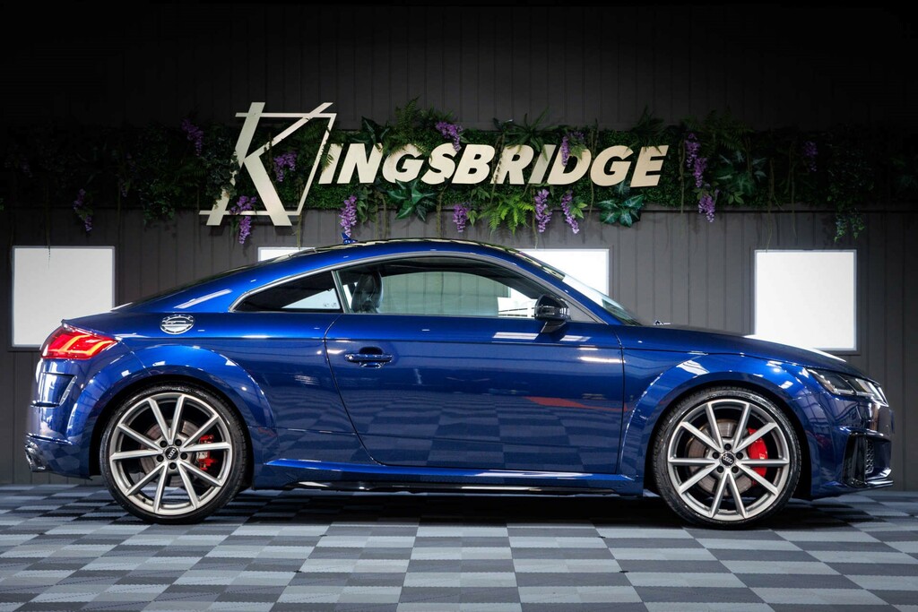 Audi TTS Tfsi Black Edition Coupe S Tronic Quattro E #4