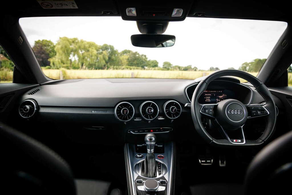 Audi TTS Tfsi Black Edition Coupe S Tronic Quattro E #2