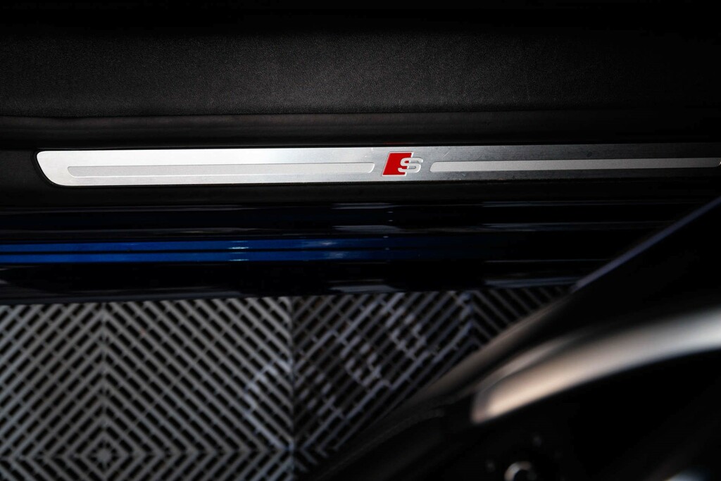 Audi TTS Convertible 2.0 Tfsi Black Edition Roadster S Tron Blue #24