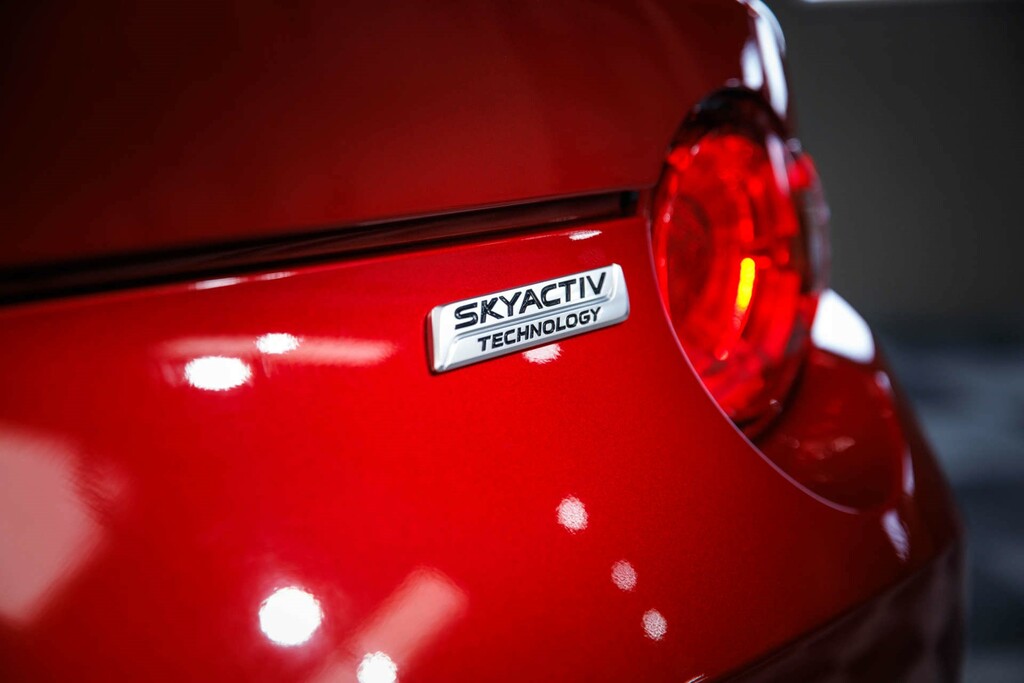 Mazda MX-5 Convertible 2.0 Skyactiv-g Sport Recaro Euro 6 Silver #22