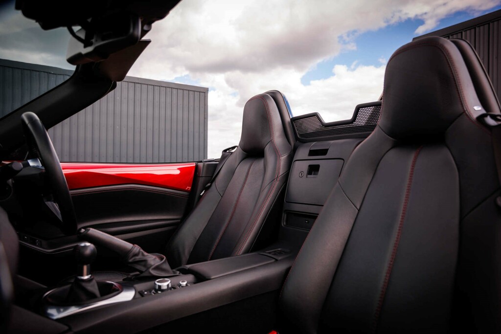Mazda MX-5 Convertible 2.0 Skyactiv-g Sport Recaro Euro 6 Silver #38