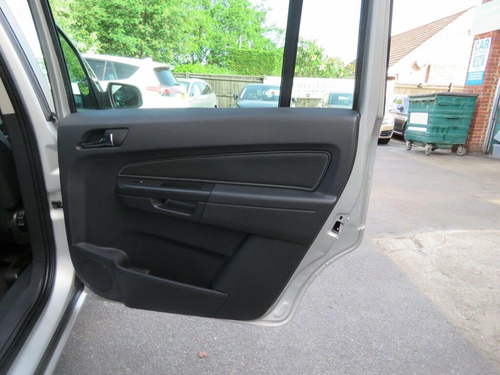 Vauxhall Zafira 1.9 Cdti Elite Euro 4 Blue #21