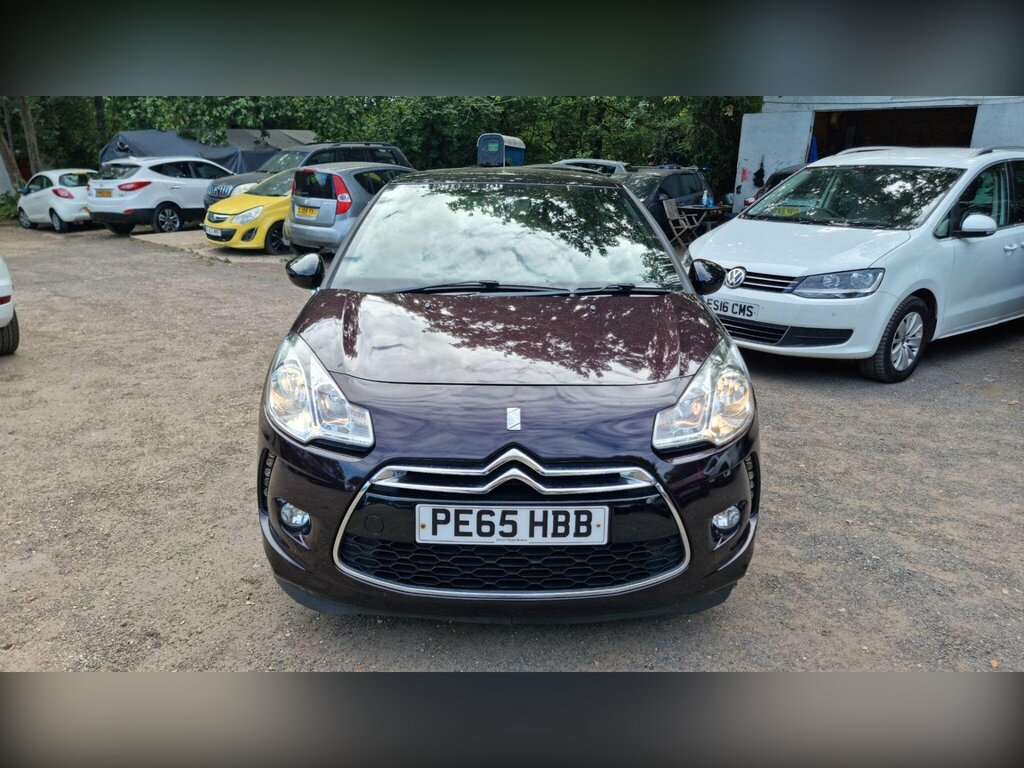 DS DS 3 1.2 Puretech Dstyle Nav Euro 6 Ss Black #2