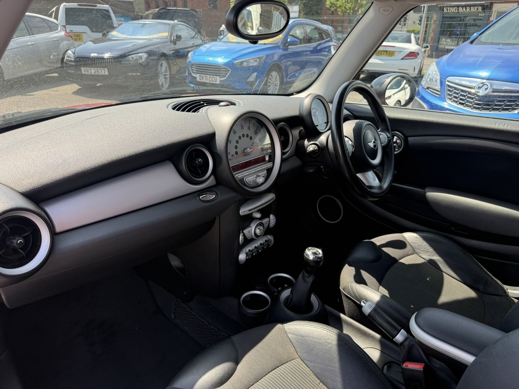 Mini Clubman 1.6 Cooper Euro 4 Silver #22
