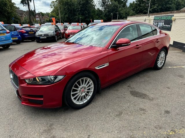 Jaguar XE 2015 2.0D Prestige Saloon Euro 6 Red #3