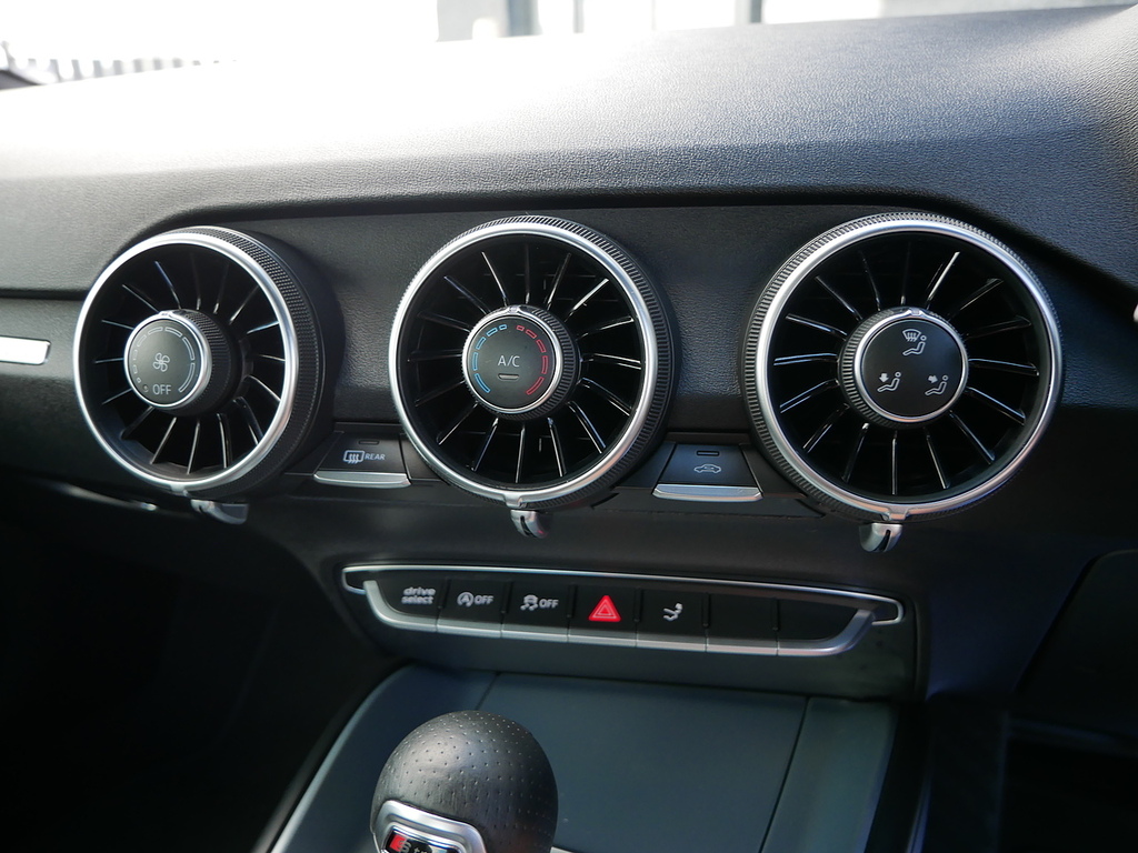 Audi TT Coup- Sport 40 Tfsi 197 Ps S Tronic White #47