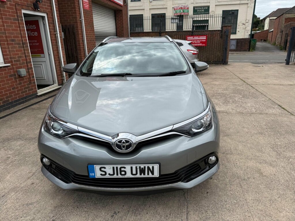 Toyota Auris Auris Design Vvt-i Silver #7