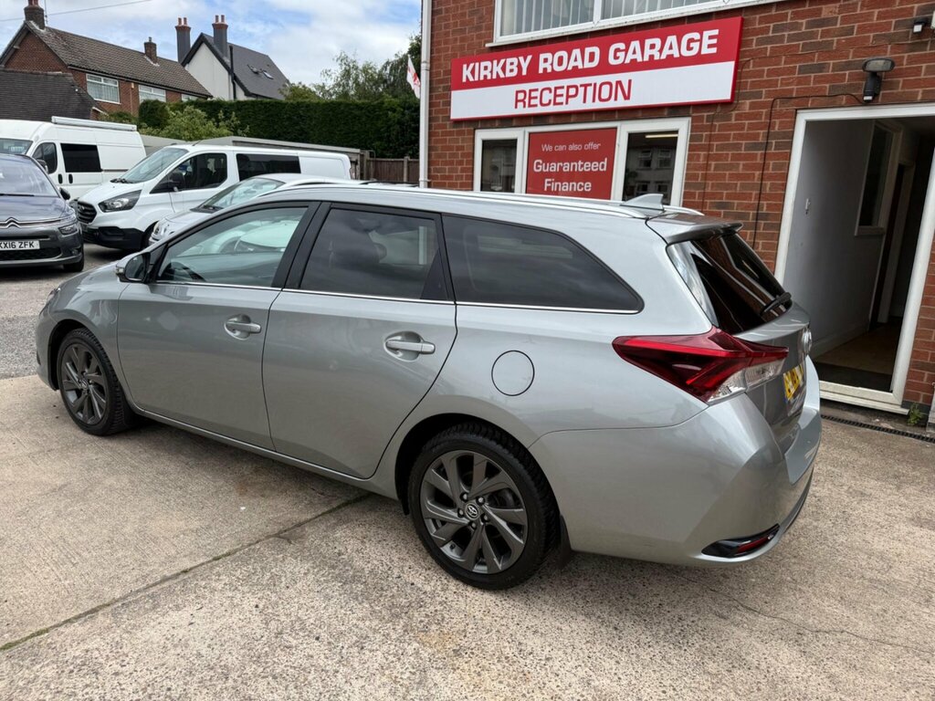 Toyota Auris 1.2 Vvt-i Design Touring Sports Euro 6 Ss Grey #3