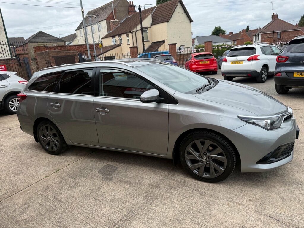 Toyota Auris 1.2 Vvt-i Design Touring Sports Euro 6 Ss Grey #6