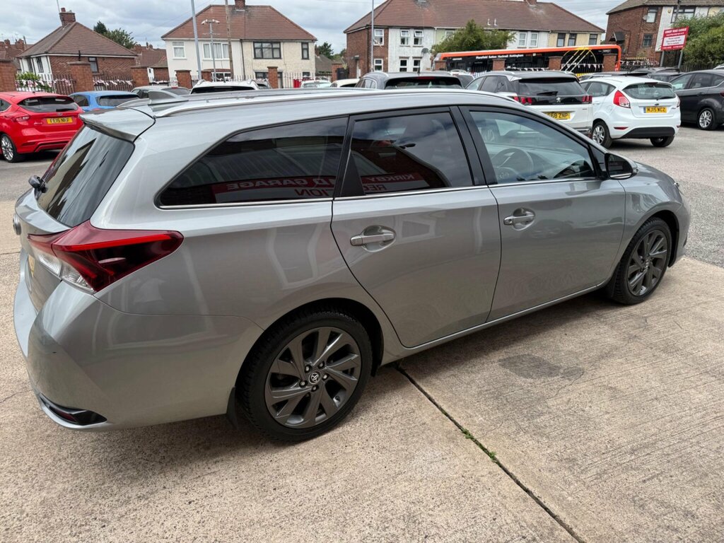 Toyota Auris 1.2 Vvt-i Design Touring Sports Euro 6 Ss Grey #4