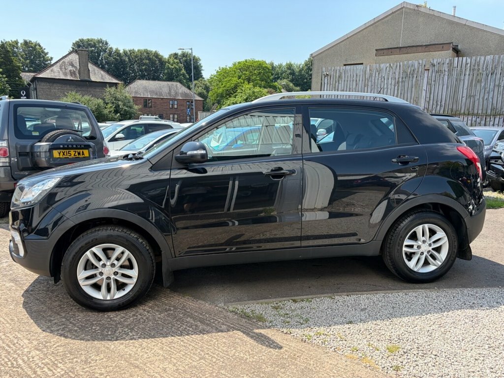 SsangYong Korando 2L Le Black #5