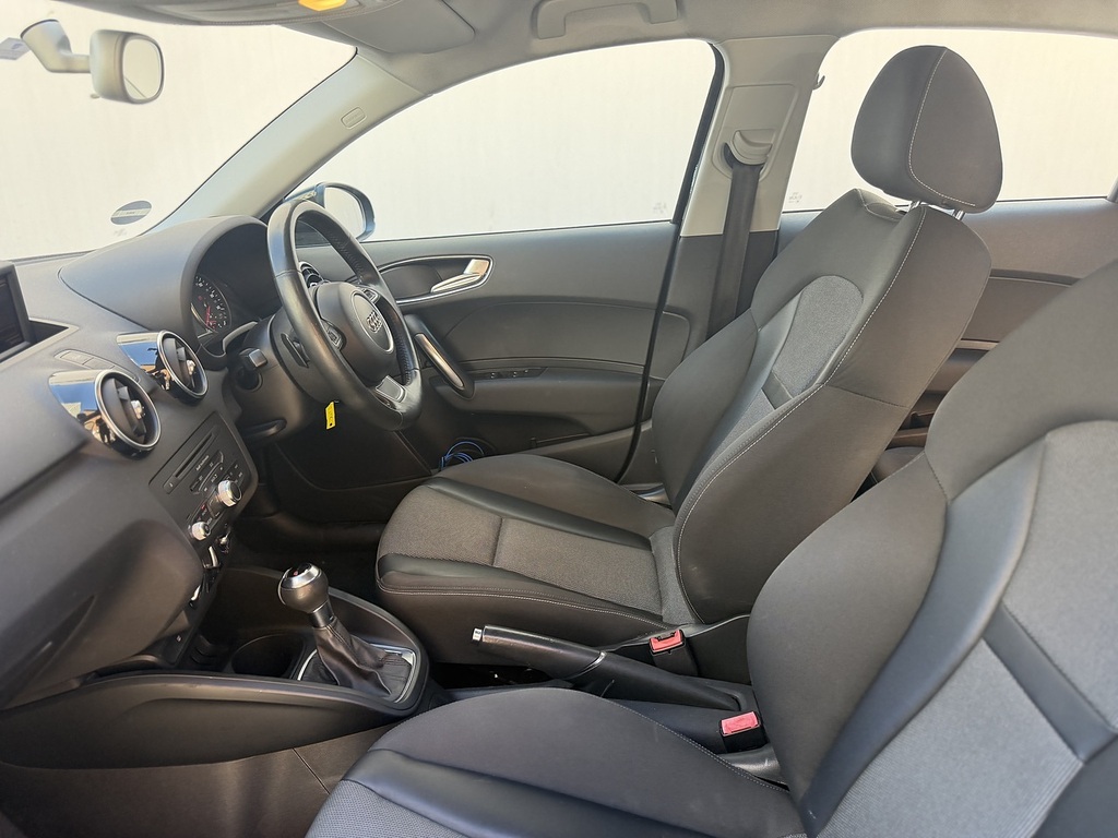 Audi A1 1.4 Tfsi Sport Sportback Euro 5 Ss White #30