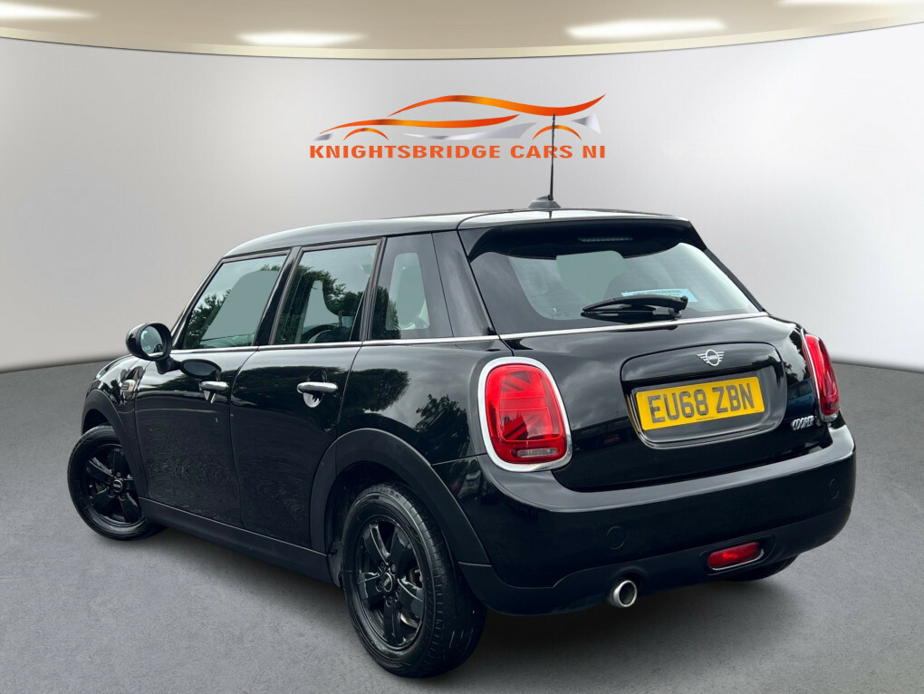 Mini Hatch Cooper Classic Black #2