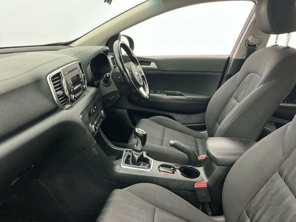 Kia Sportage 1.6L 1 Black #3