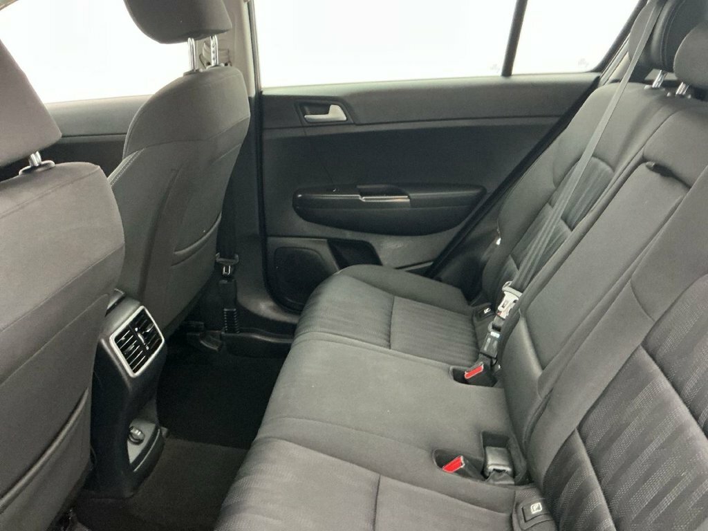 Kia Sportage 1.6L 1 Black #4