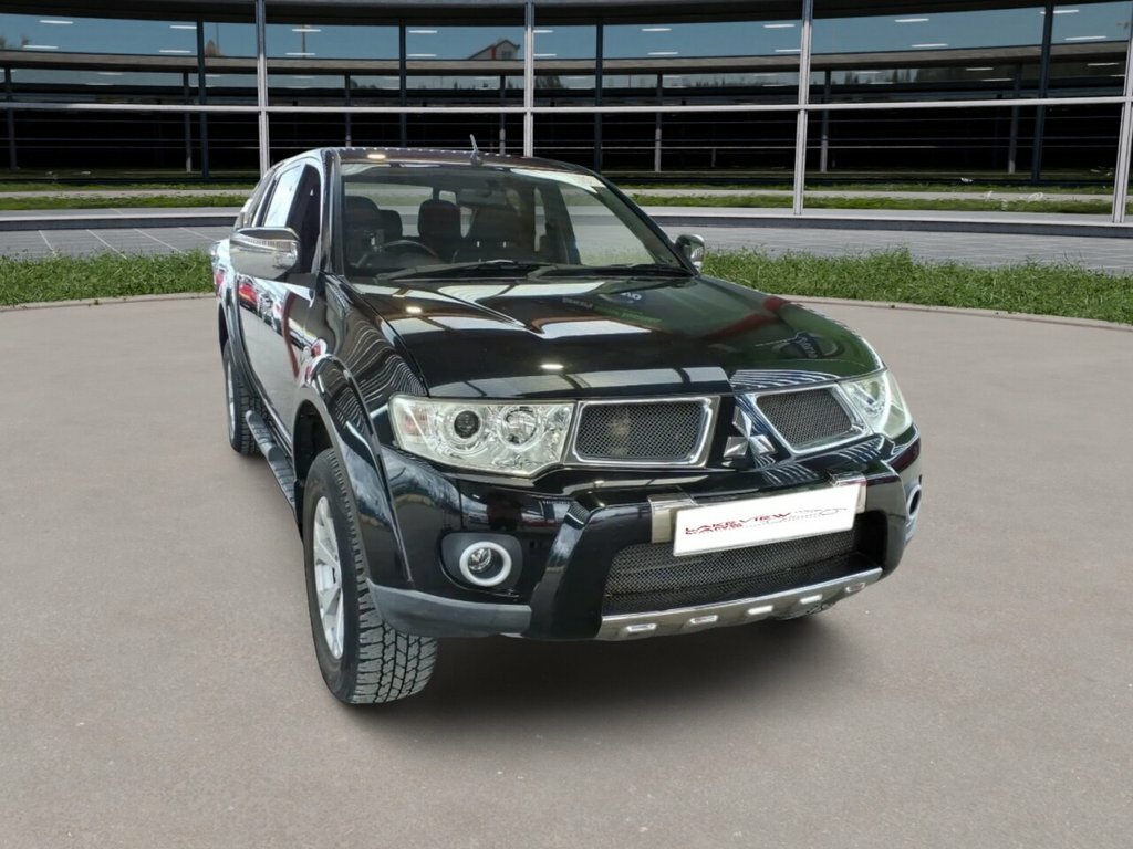 Mitsubishi L200 2.5L Barbarian Black