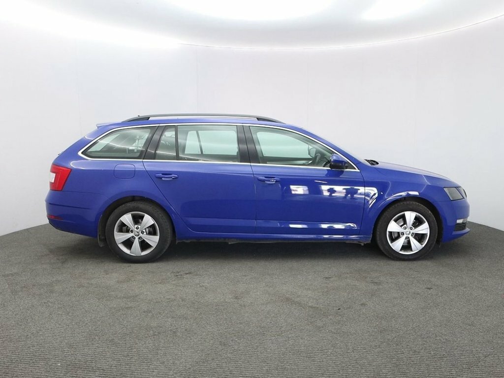 Skoda Octavia 1L Se Technology Blue #3
