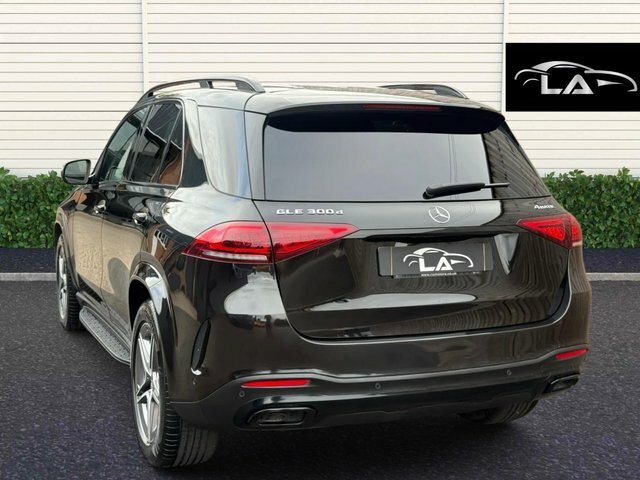 Mercedes-Benz GLE Class 2020 2.0 Gle300d Amg Line Premium G-tronic 4Mati Black #6