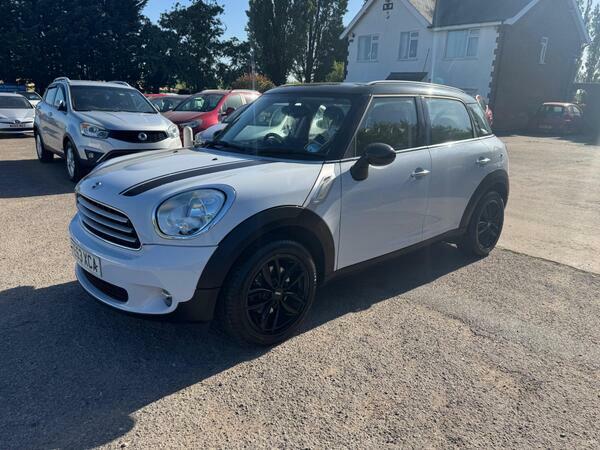 Mini Countryman 1.6 Cooper Euro 6 Ss White #3