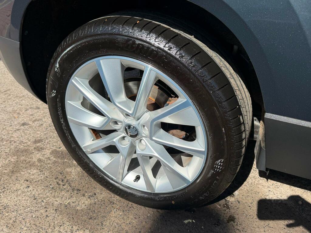 Skoda Karoq 2.0 Tdi Se L 4Wd Euro 6 Ss Grey #5