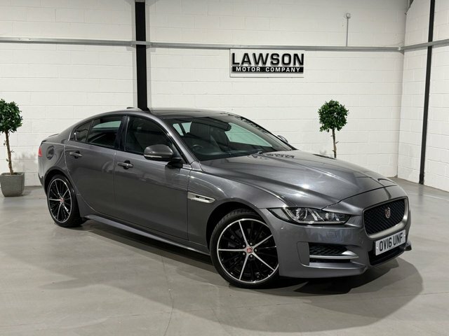 Jaguar XE R-sport Saloon Blue #12