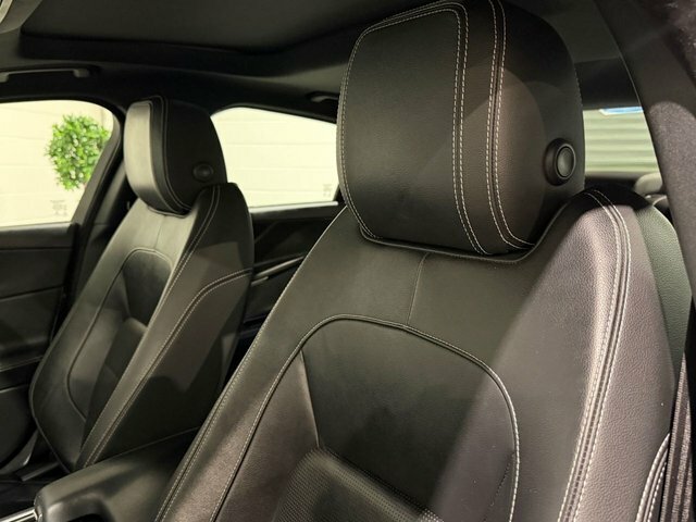 Jaguar XE R-sport Saloon Blue #71