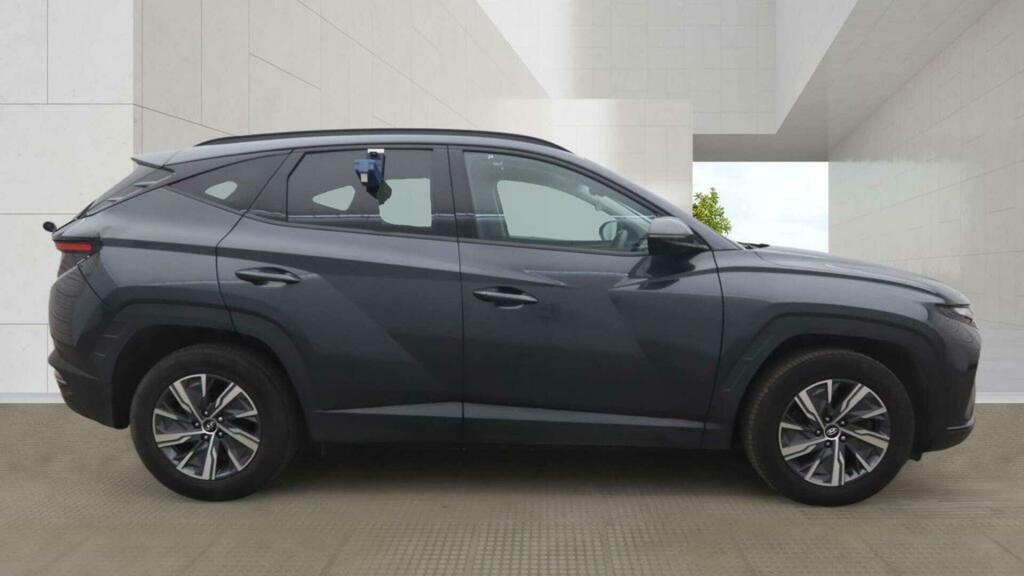 Hyundai Tucson Se Connect Grey #6