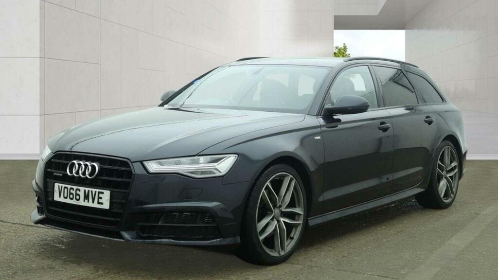 Audi A6 Avant Black Edition Blue