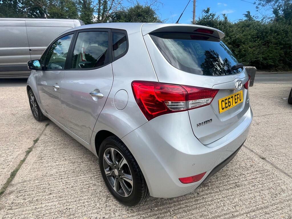 Hyundai Ix20 1.4 Blue Drive Se Euro 6 S S Silver #4