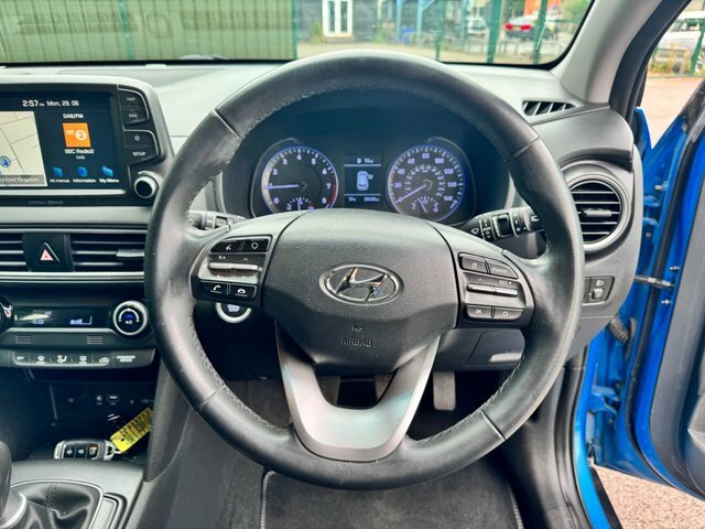 Hyundai Kona Kona Premium Grey #33