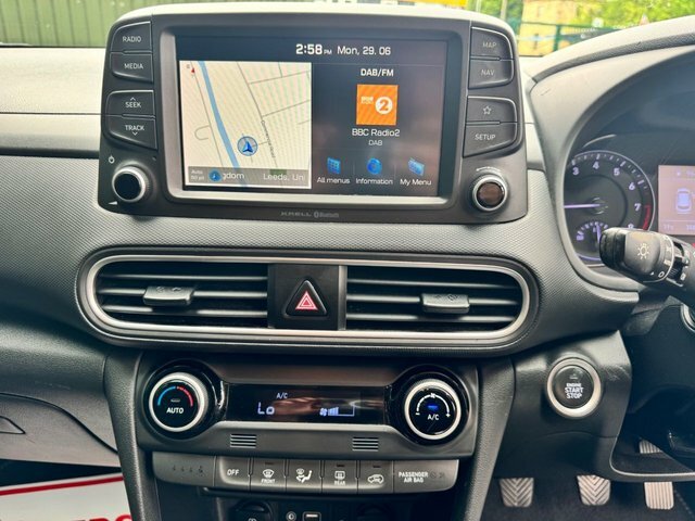 Hyundai Kona Kona Premium Grey #35