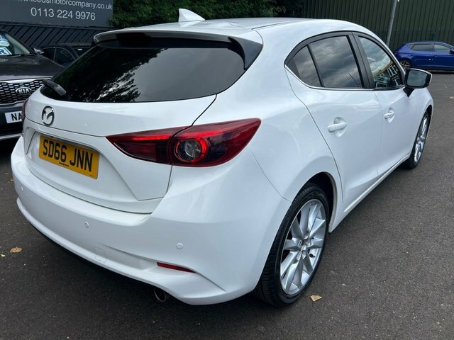 Mazda 3 Hatchback White #3