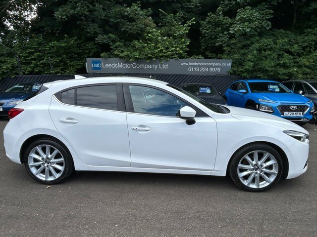 Mazda 3 Hatchback White #2