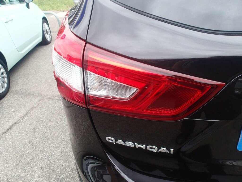 Nissan Qashqai 1.2 Dig-t N-tec Xtron 2Wd Euro 6 Ss KN65YJJ Black #5