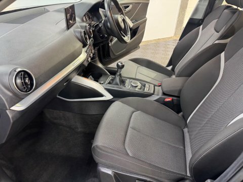 Audi Q2 Q2 1.6 Tdi 30 S Line Suv Euro 6 Black #39
