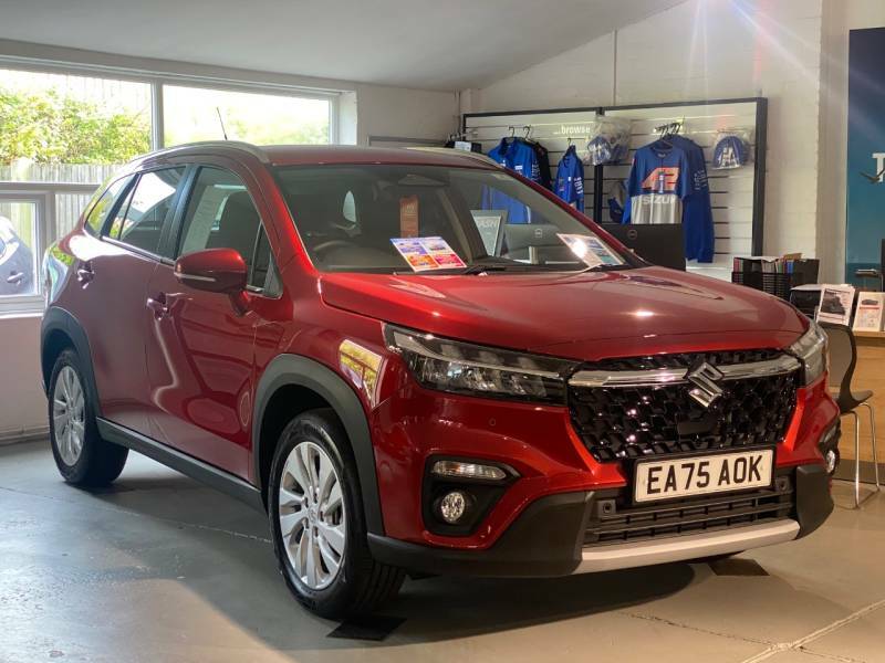 Suzuki S Cross 1.4 Boosterjet 48V Hybrid Motion - 2025 75 EA75AOK Red