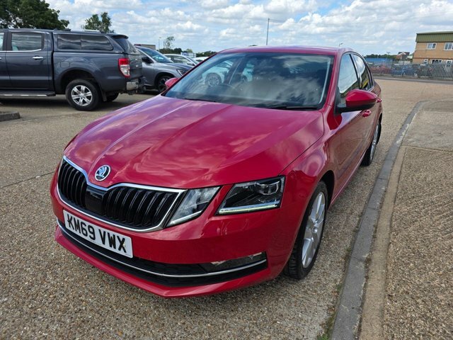 Skoda Octavia Tdi Se L Hatchback Red #4