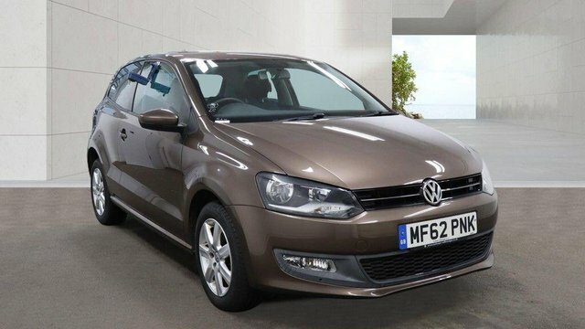 Volkswagen Polo 1L Match White #9