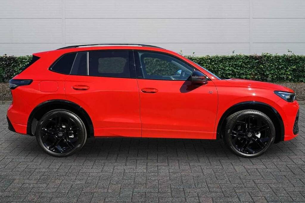 Volkswagen Tiguan 1.5 Etsi 150 R-line Dsg VO26XZK Red #4