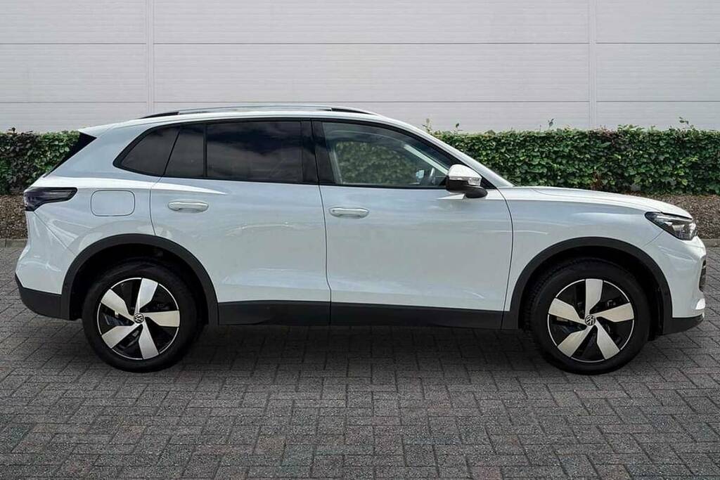 Volkswagen Tiguan 1.5 Tsi Ehybrid Match Dsg White #4