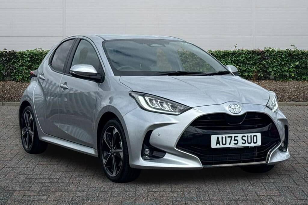 Toyota Yaris 1.5 Hybrid 130 Excel Cvt Silver