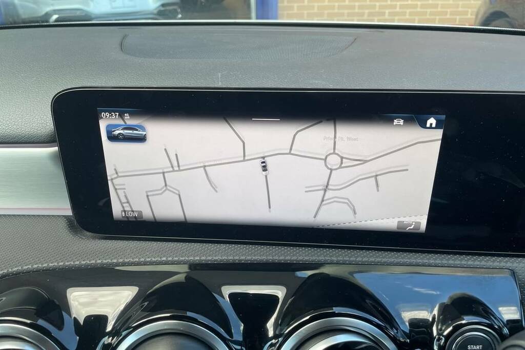 Mercedes-Benz A Class A200 Amg Line Executive YX23KUP Silver #3