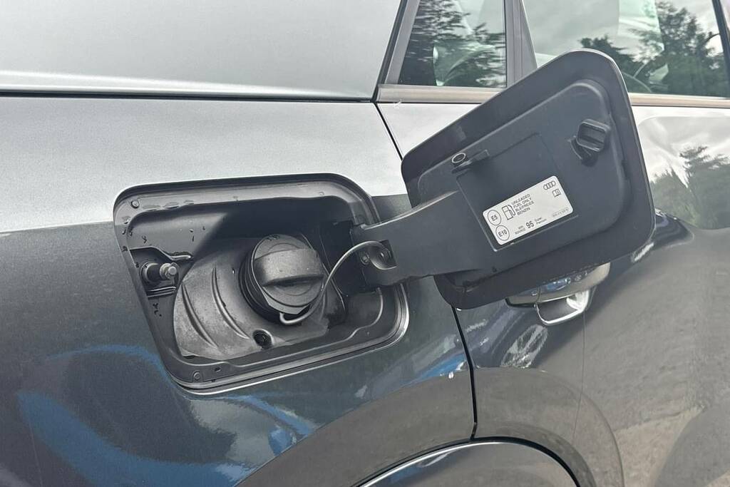 Audi Q2 35 Tfsi S Line Grey #6