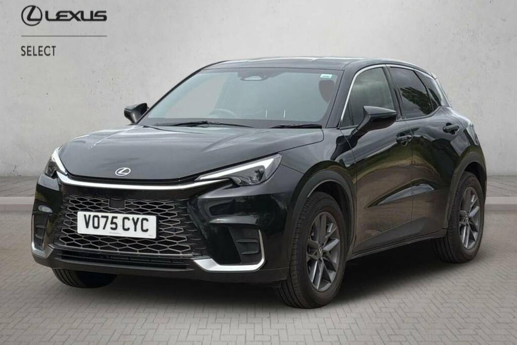 Lexus LBX 1.5 Premium E-cvt Black #3